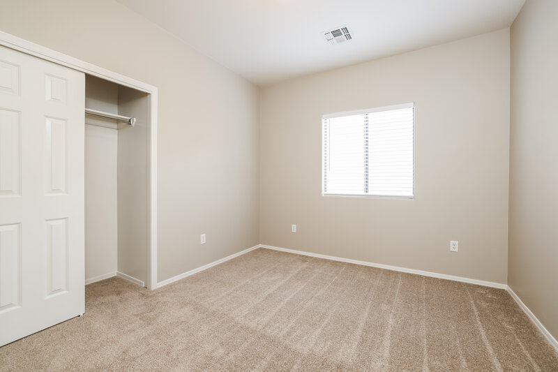 2,200/Mo, 14508 S Camino Tierra Monte Sahuarita, AZ 85629 Bedroom View 3