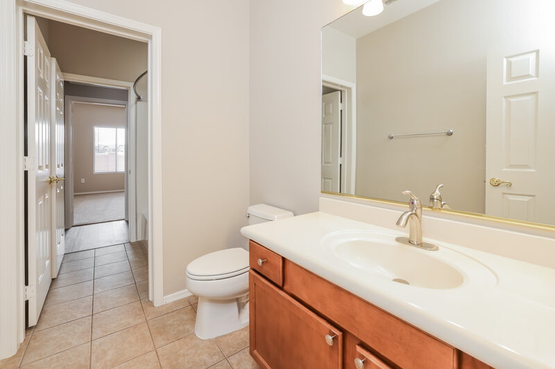 2,200/Mo, 14508 S Camino Tierra Monte Sahuarita, AZ 85629 Bathroom View