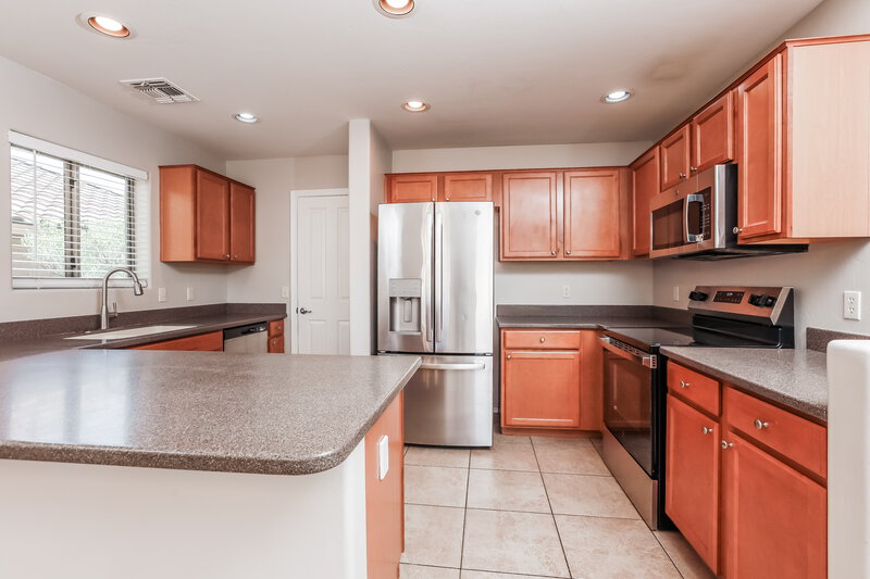 1,885/Mo, 816 W Calle Ormino Sahuarita, AZ 85629 Misc View 5