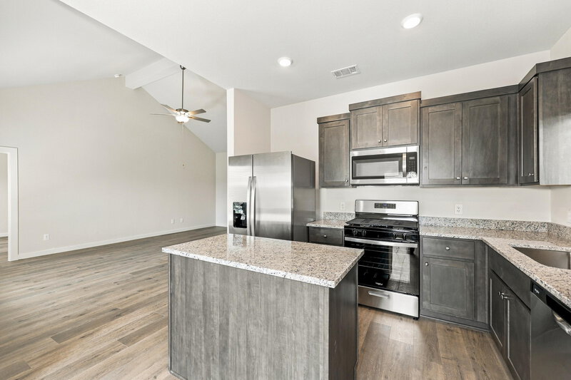 2,245/Mo, 105 Thomas Paine Dr Venus, TX 76084 Kitchen View 3