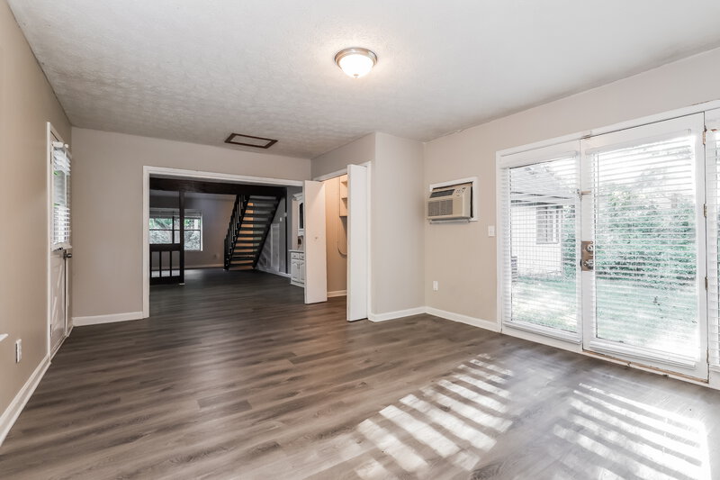 1,940/Mo, 114 Valley Road Stockbridge, GA 30281 Living Room View