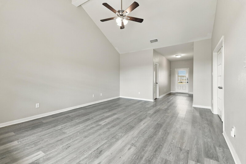 2,170/Mo, 1403 Park Trails Blvd Princeton, TX 75407 Living Room View 2