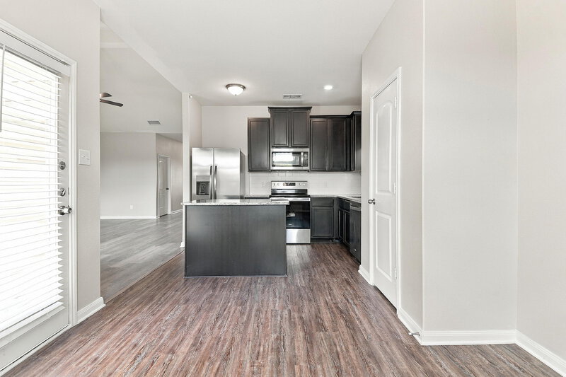 2,170/Mo, 1403 Park Trails Blvd Princeton, TX 75407 Dining Room View