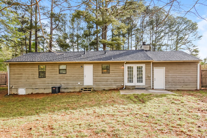 1,810/Mo, 2714 Beaver Creek Crossing SW Powder Springs, GA 30127 Rear View