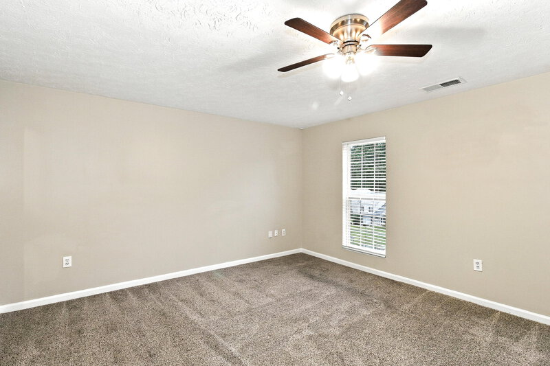 1,745/Mo, 6745 Hidden Lake Dr Rex, GA 30273 Primary Bedroom View