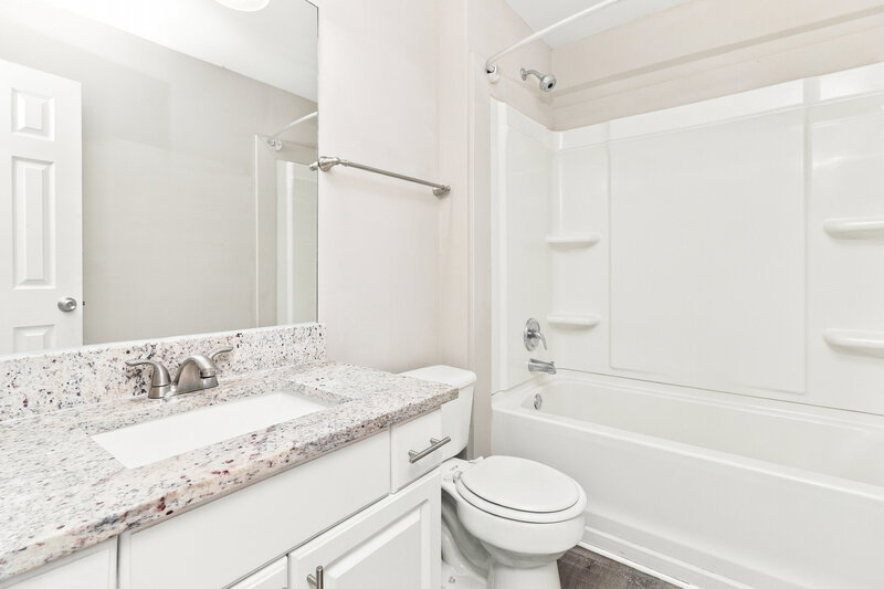 2,165/Mo, 1033 Saddle Brooke Drive Dallas, GA 30132 Bathroom View